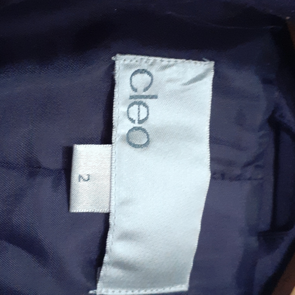 Coat - Picture 3 of 4